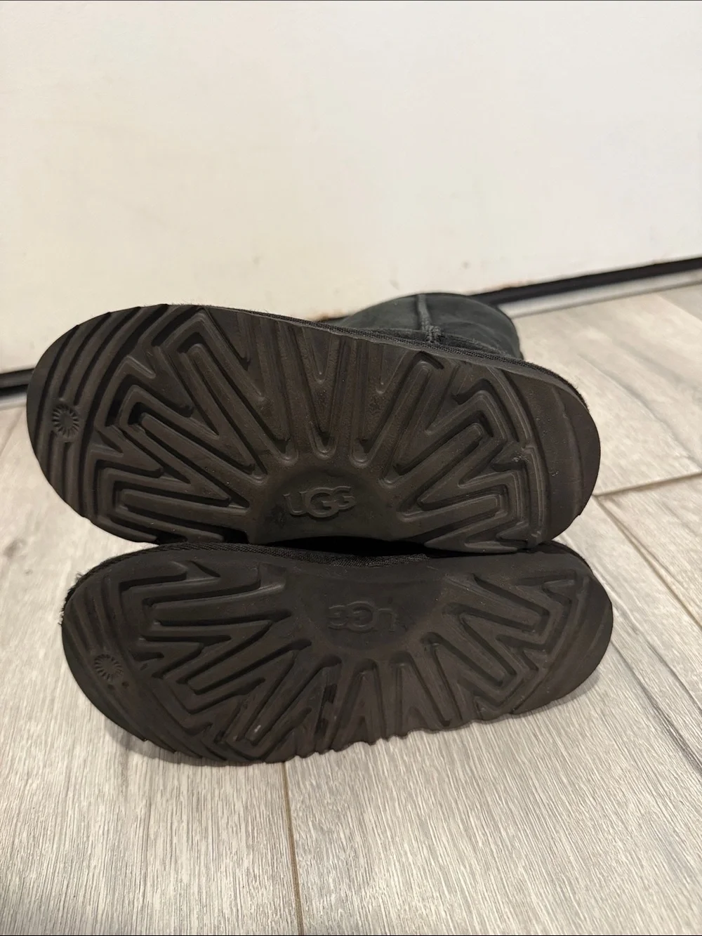 UGG Kids Black Classic Short Suede Shearling Boots